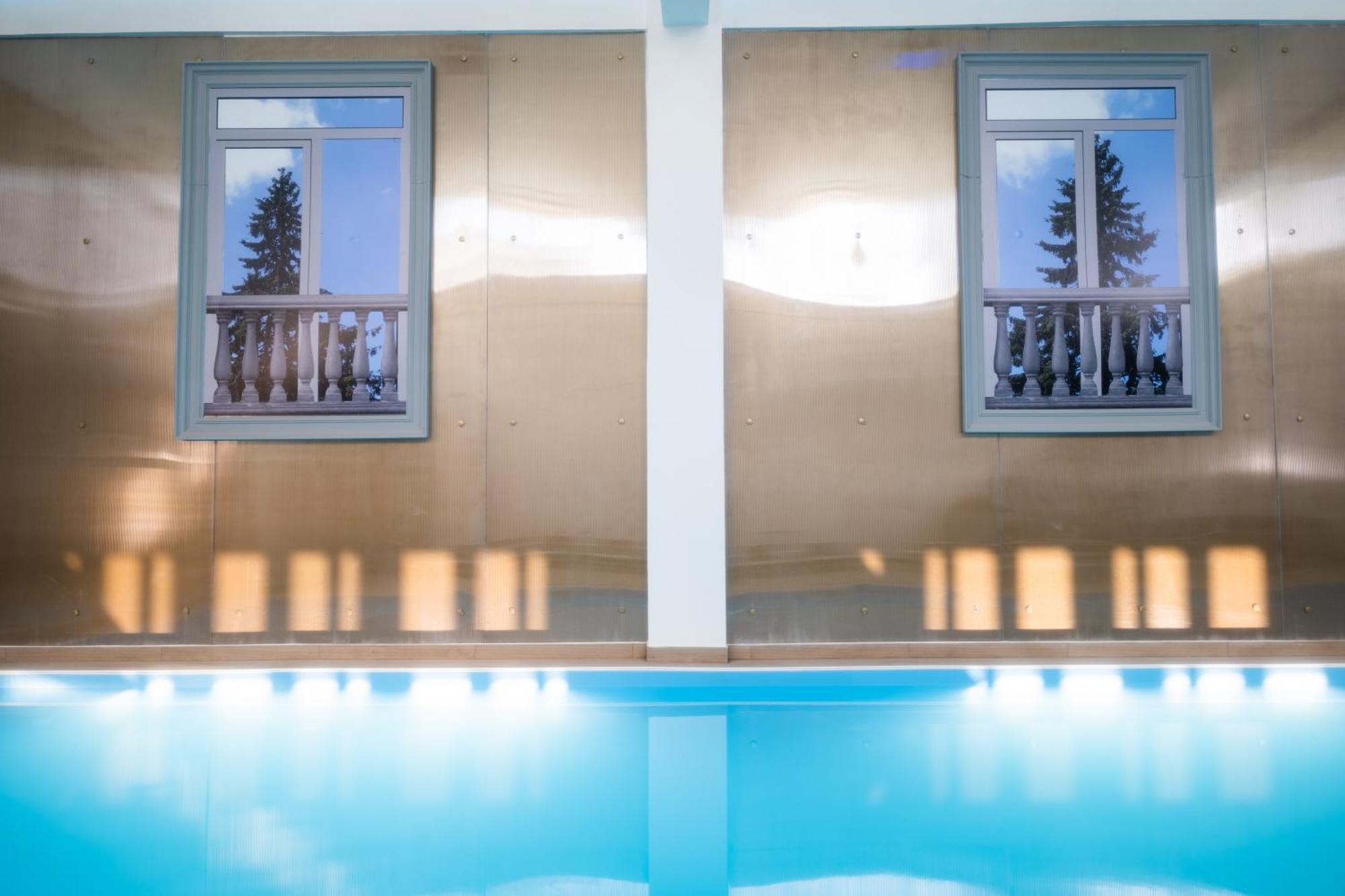 Hotel Mio City Kula Buitenkant foto