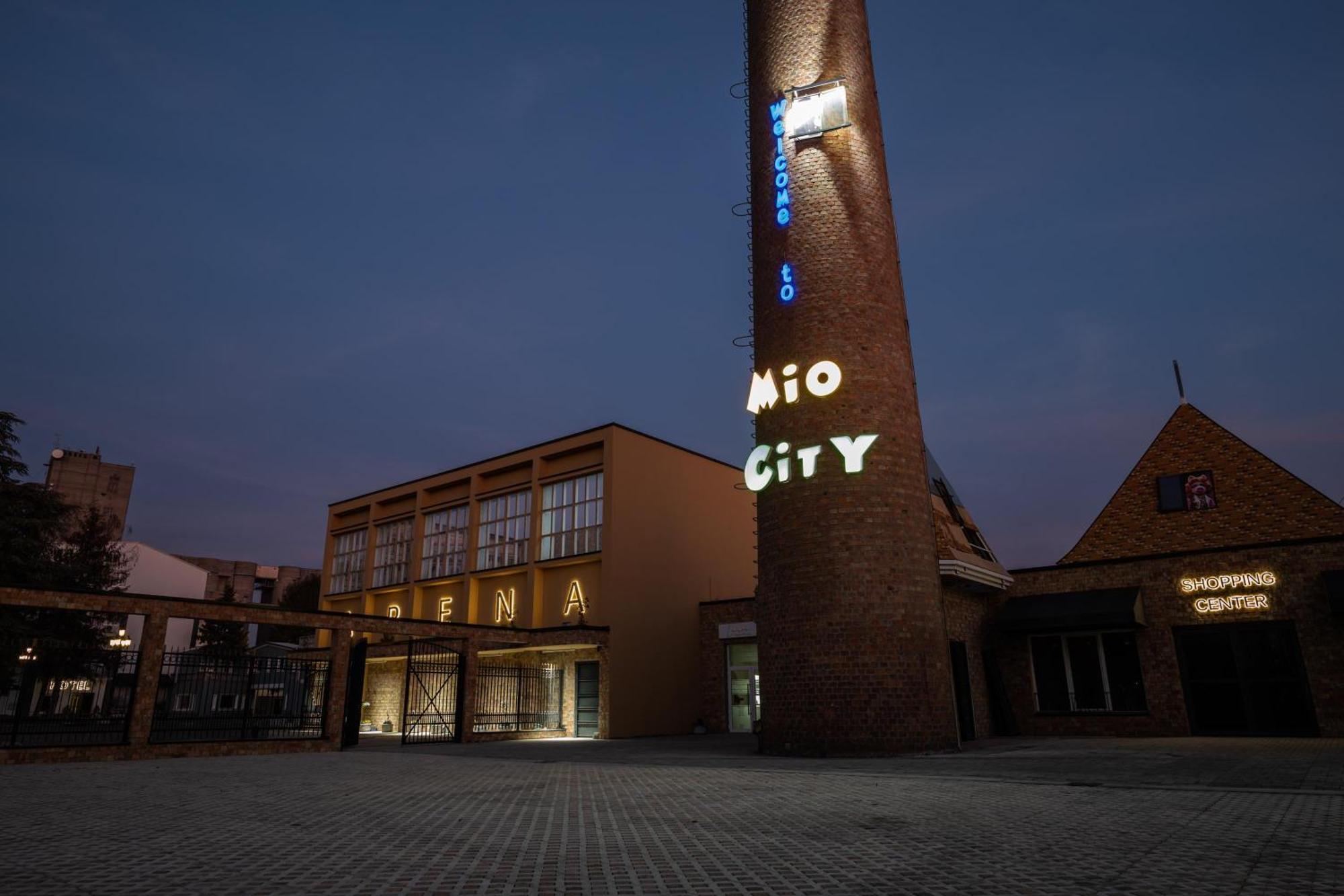 Hotel Mio City Kula Buitenkant foto